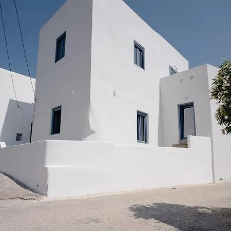 Casa vacanze Traditional White House